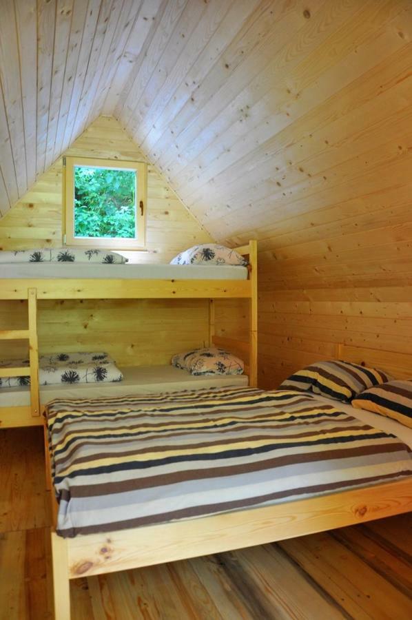 Wooden Cabin Kamna Gorica Exterior photo